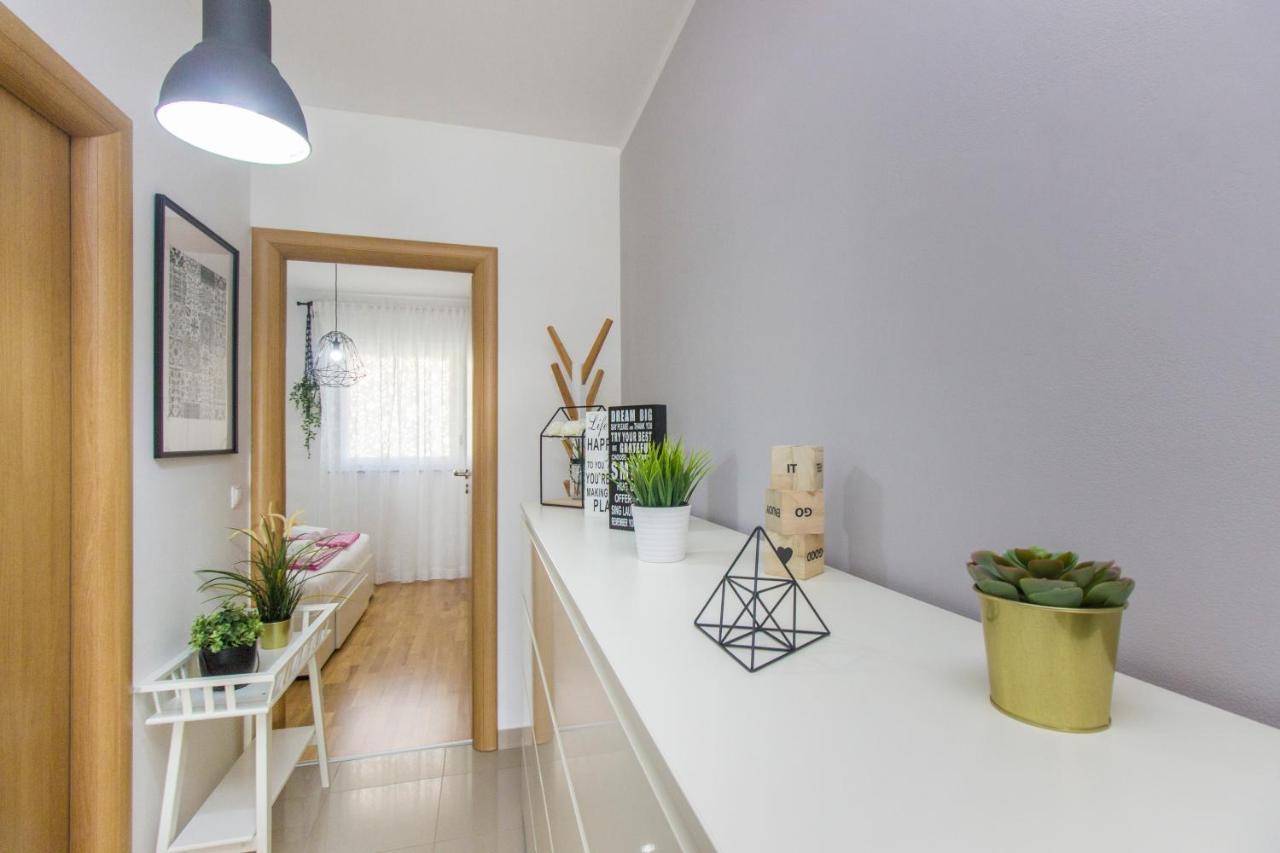 Apartment Sea View Šibenik Exterior foto